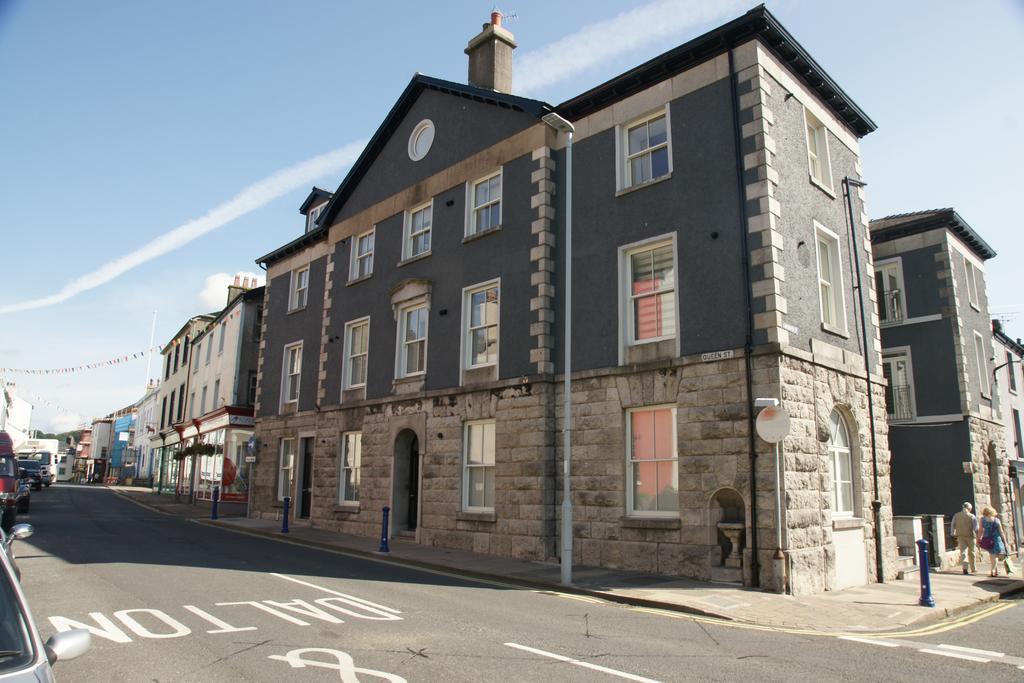 Cs Serviced Apartments Ulverston Exteriör bild